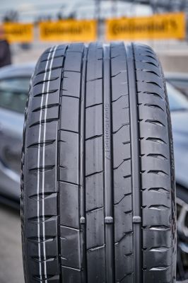 Continental SportContact 7